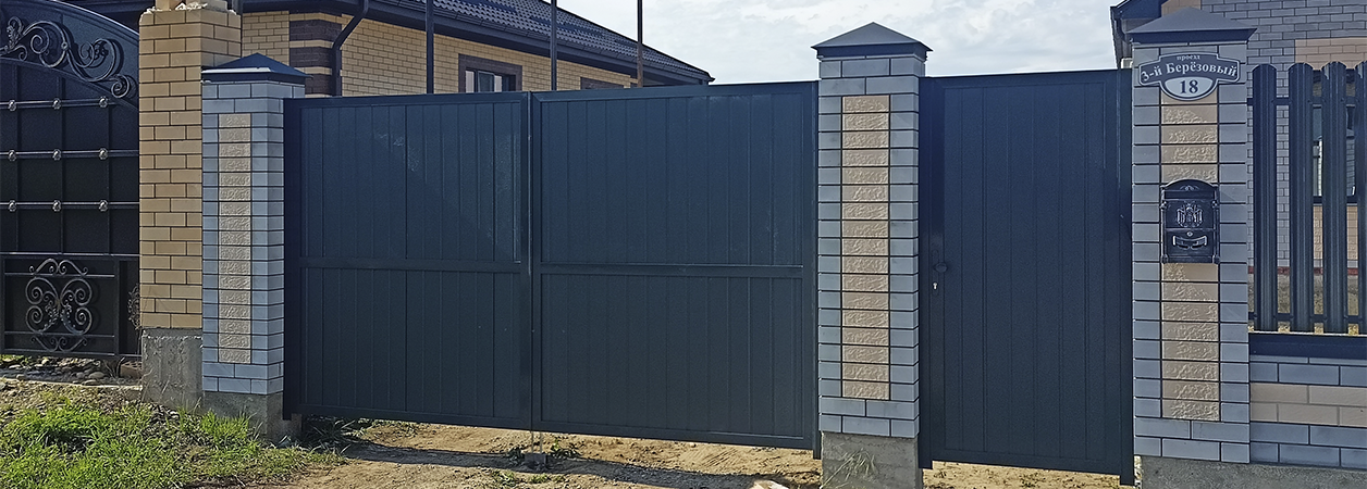 Въездные ворота в Владикавказе под ключ