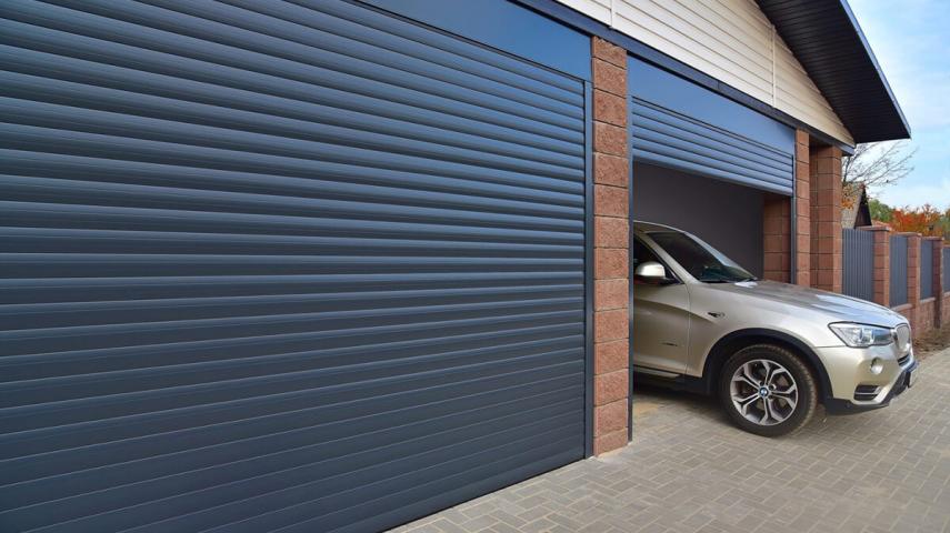 ворота из роллетного профиля в Владикавказе